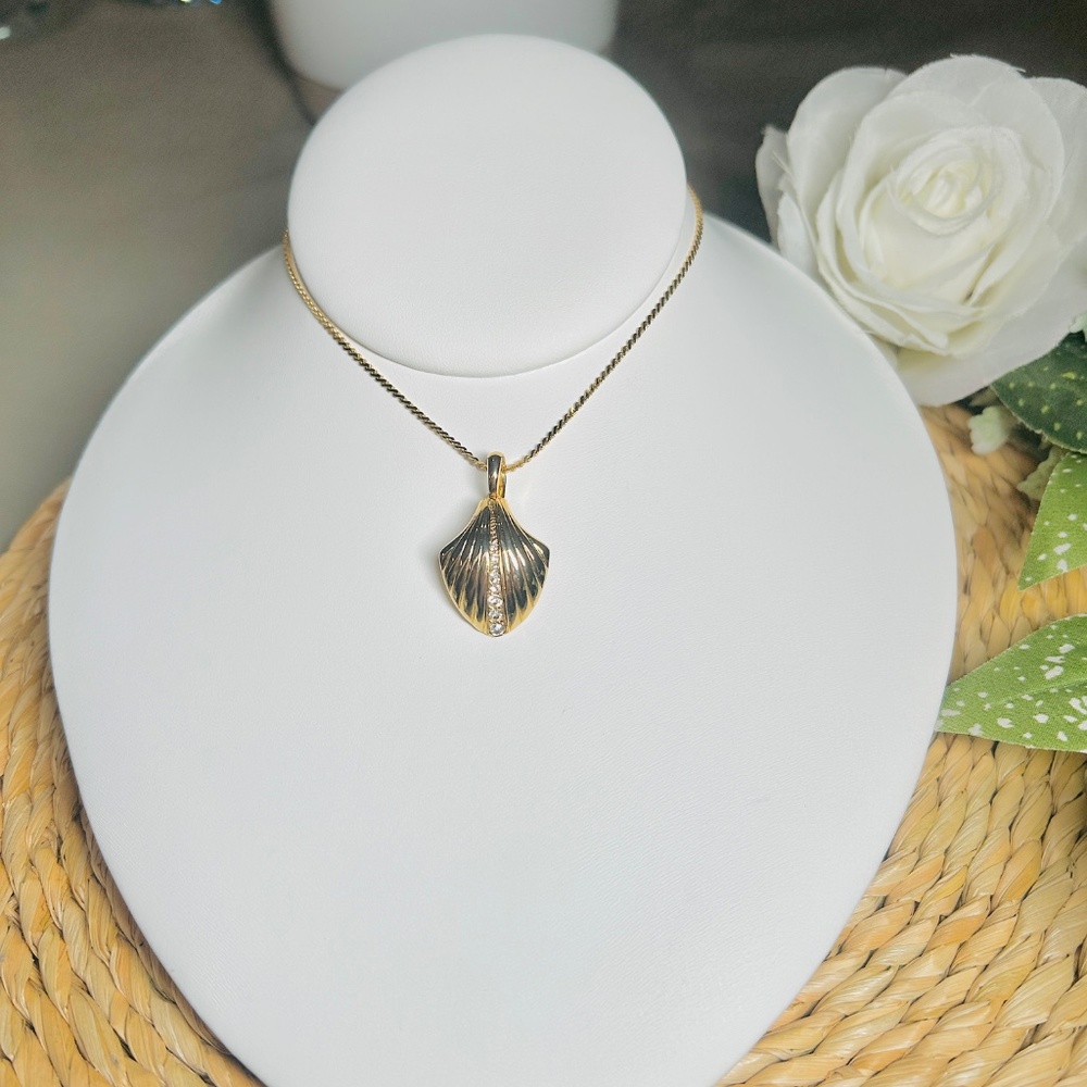 TAT Vintage Rhinestone Seashell Shaped Enhancer Pendant Necklace, Gold Tone